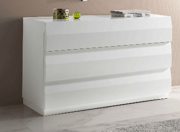 C152 Dresser White