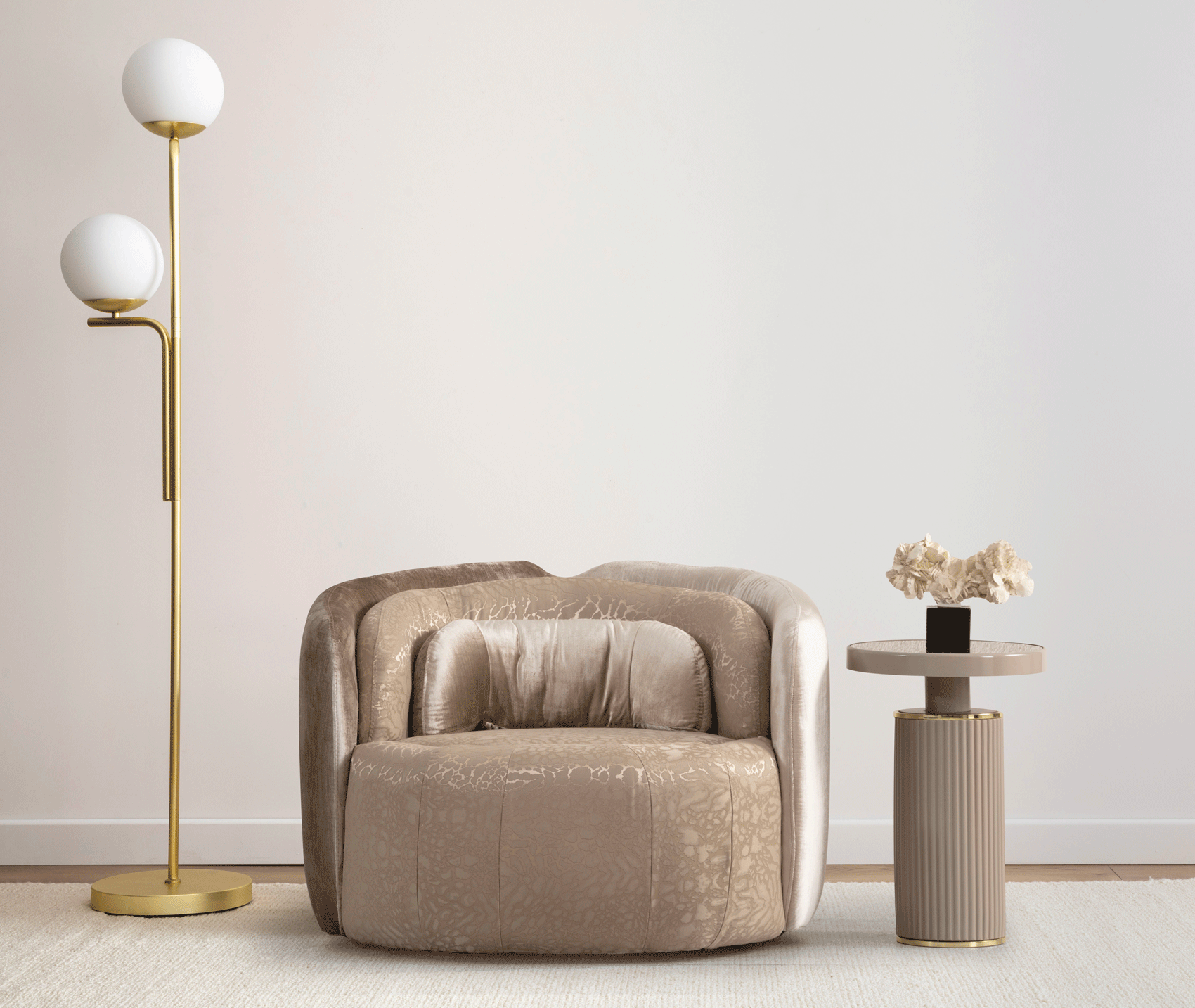 Soho Armchair – 1 pillow included