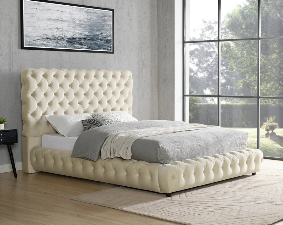 B5115-Q/EK Tufted Beige Modern Beds by McFerran | U-Trade Furniture B5115-Q/EK Tufted Beige Modern Beds by McFerran - Image 1