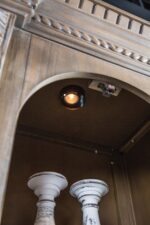 Seven Oaks Entertainment Center FM5418AK-TV-SET Traditional Weathered Oak by Furniture of America - Image 3