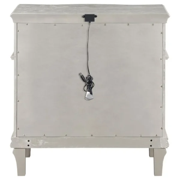 Evangeline Silver Oak Nightstand 3 Drawer By Coaster Furniture - Image 7