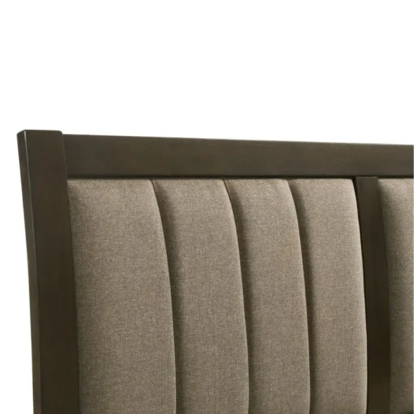 Wilkes Vertical Tufted Bed By Coaster Furniture - Image 4